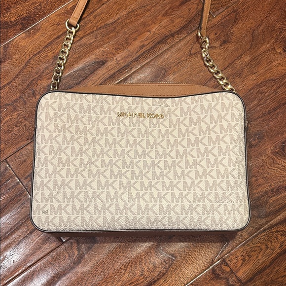 Michael Kors Beige and Brown Crossbody Bag - Picture 5 of 5